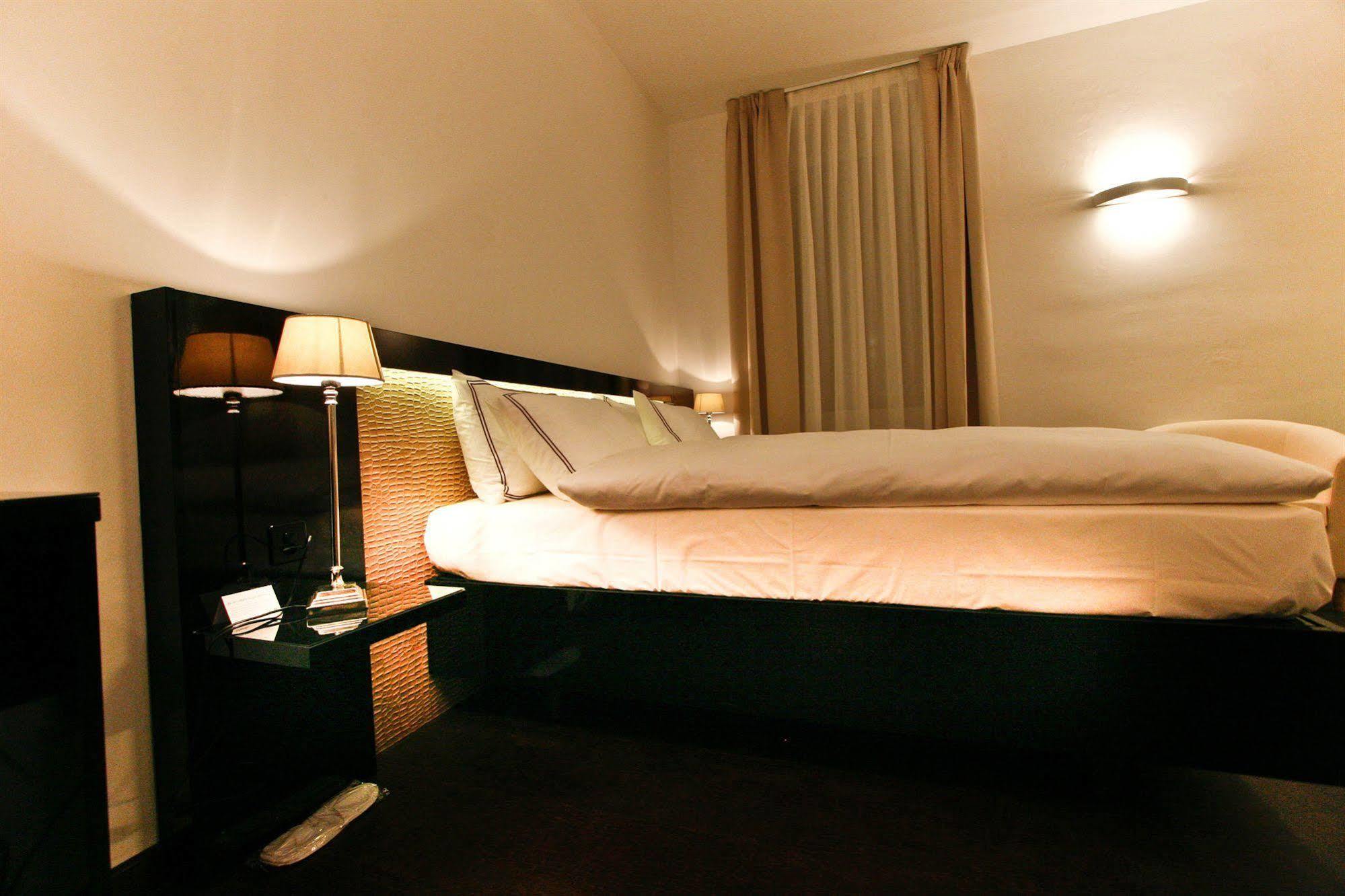 Boutique Hotel La Rinascente Locarno Exteriör bild